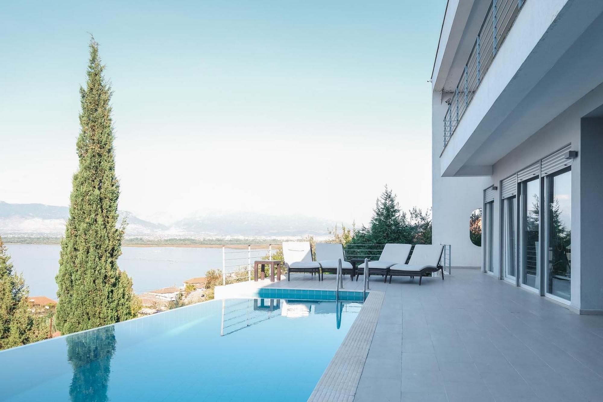 Exclusive Lake Villa Shiroka Exterior photo