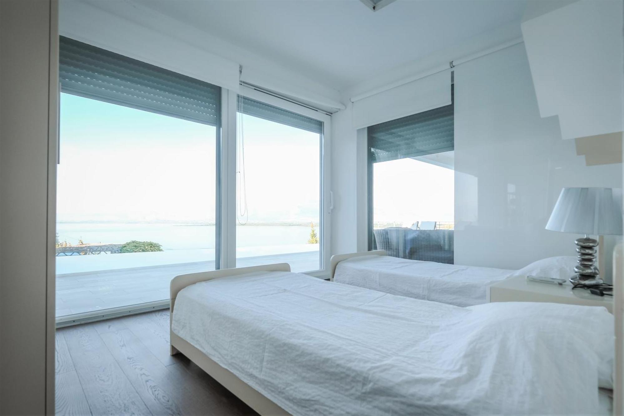 Exclusive Lake Villa Shiroka Exterior photo